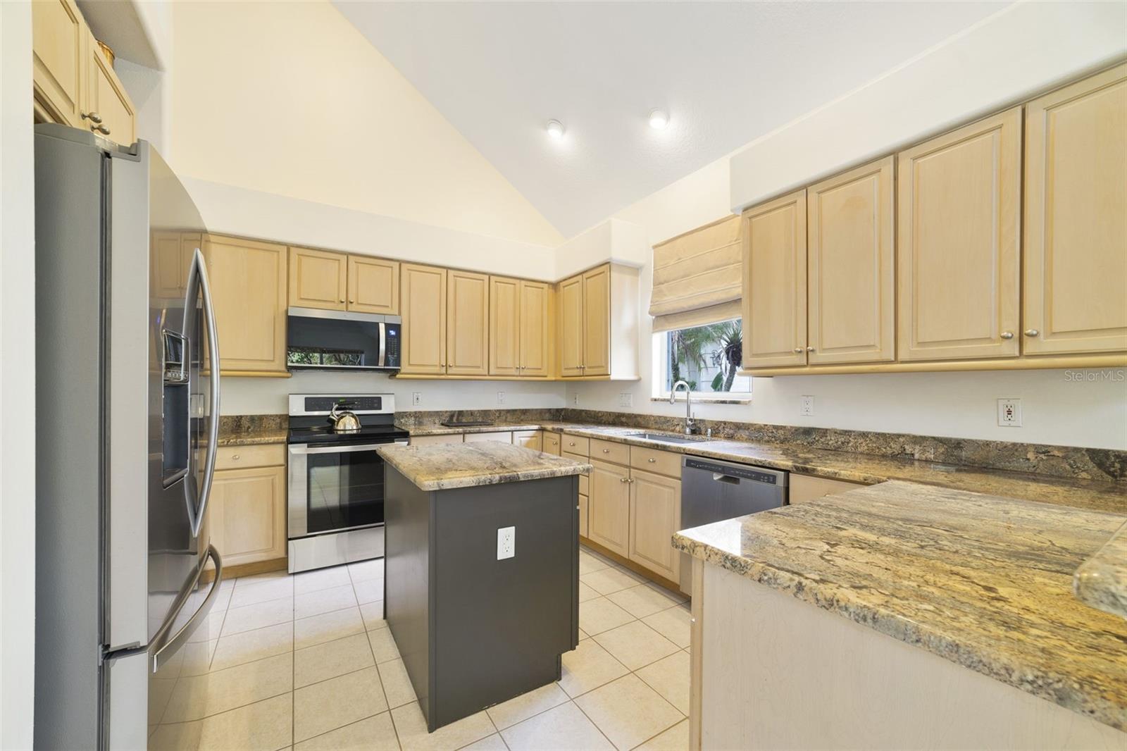 HAWKSNEST - Residential