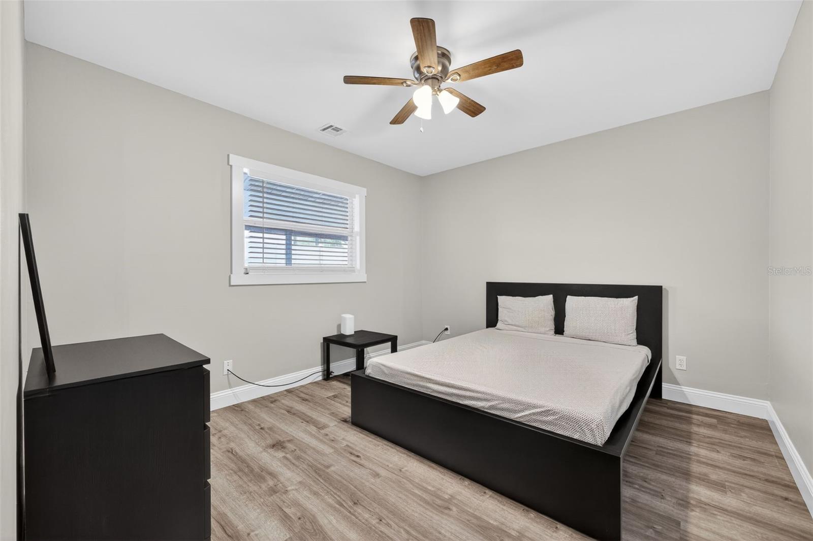 SOUTH GATE - Residential