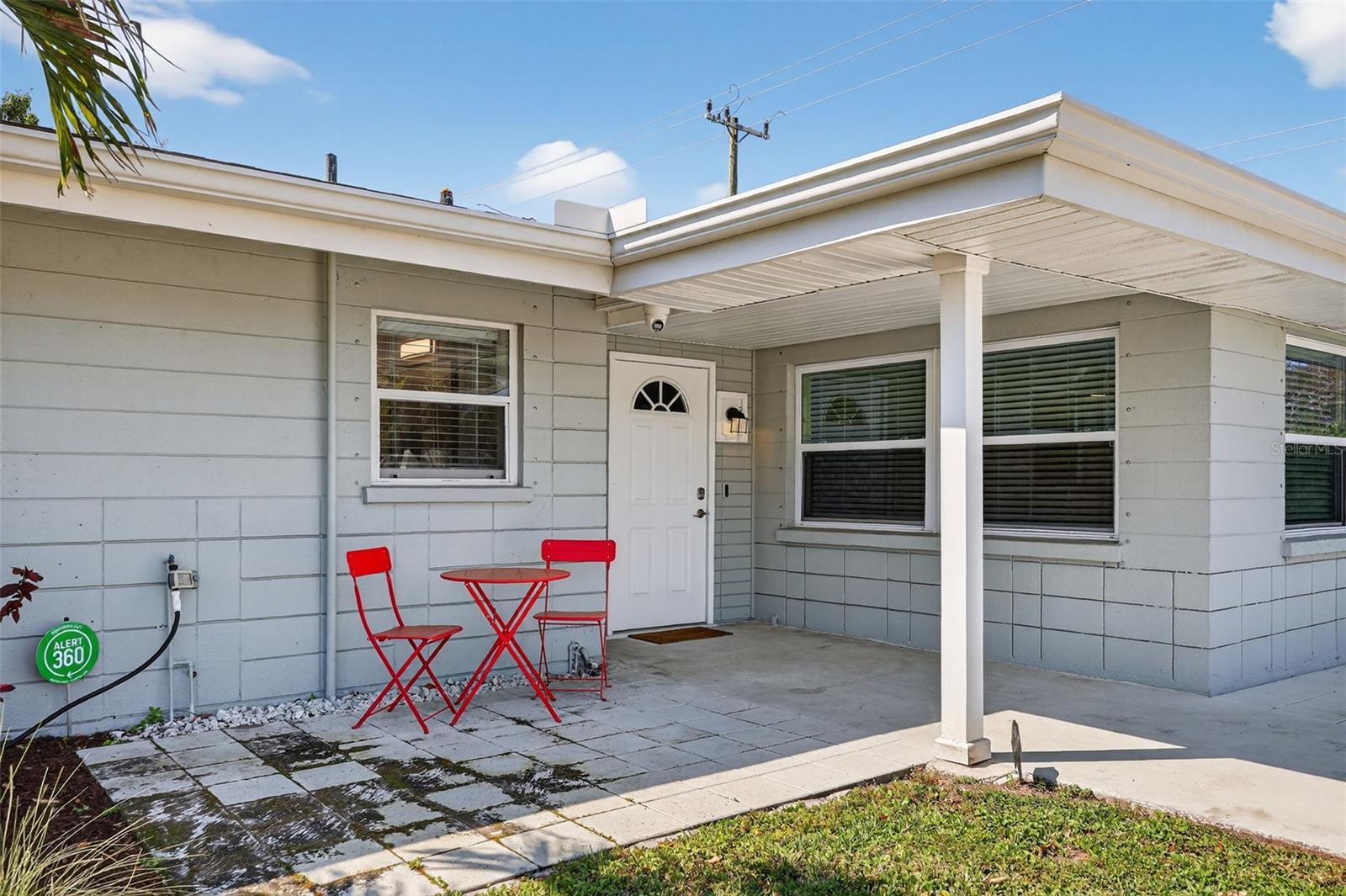 SOUTH GATE - Residential