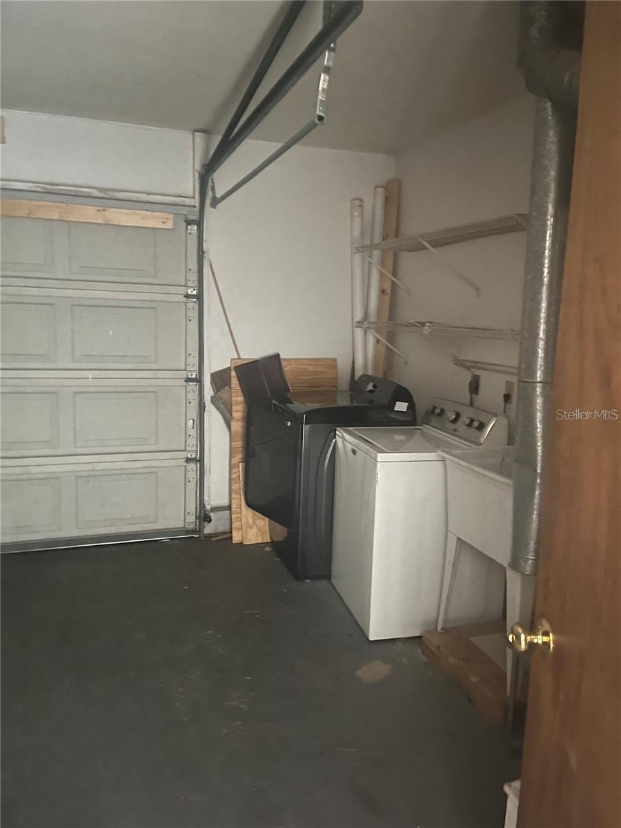 PEPPER MILL - Residential Lease