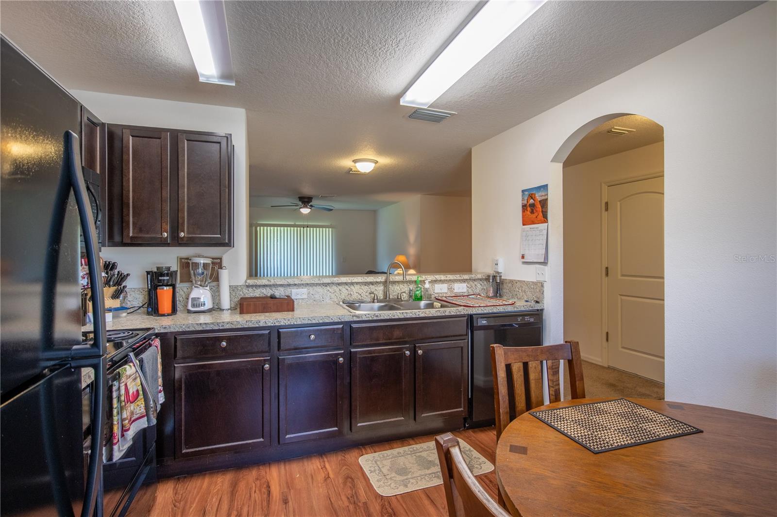 1708 WINDWARD OAKS DRIVE