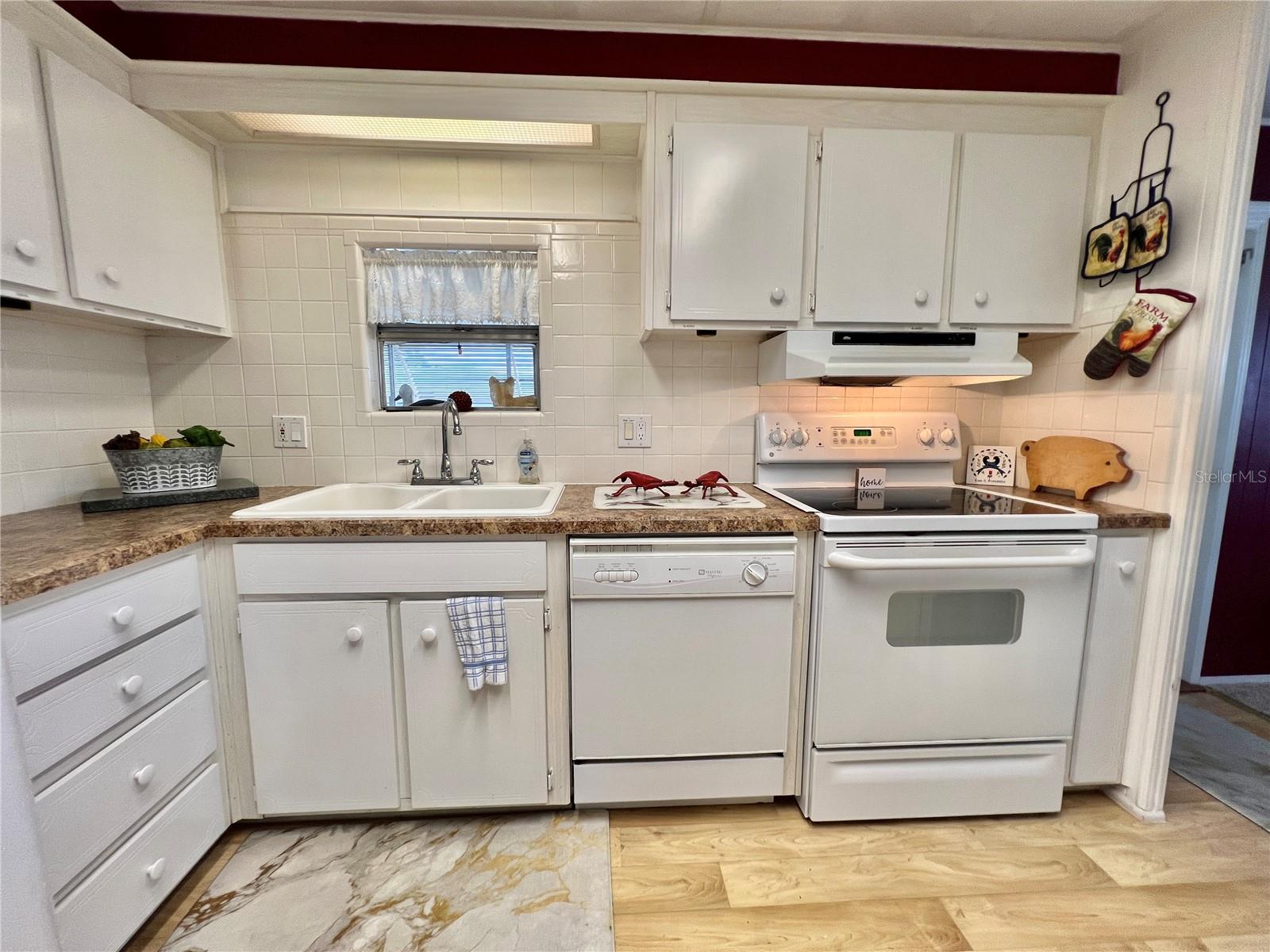 HAWTHORNE AT LEESBURG A COOP - Residential