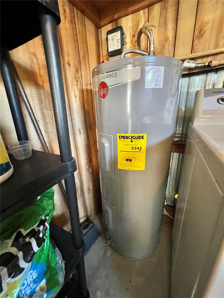 HAWTHORNE AT LEESBURG A COOP - Residential