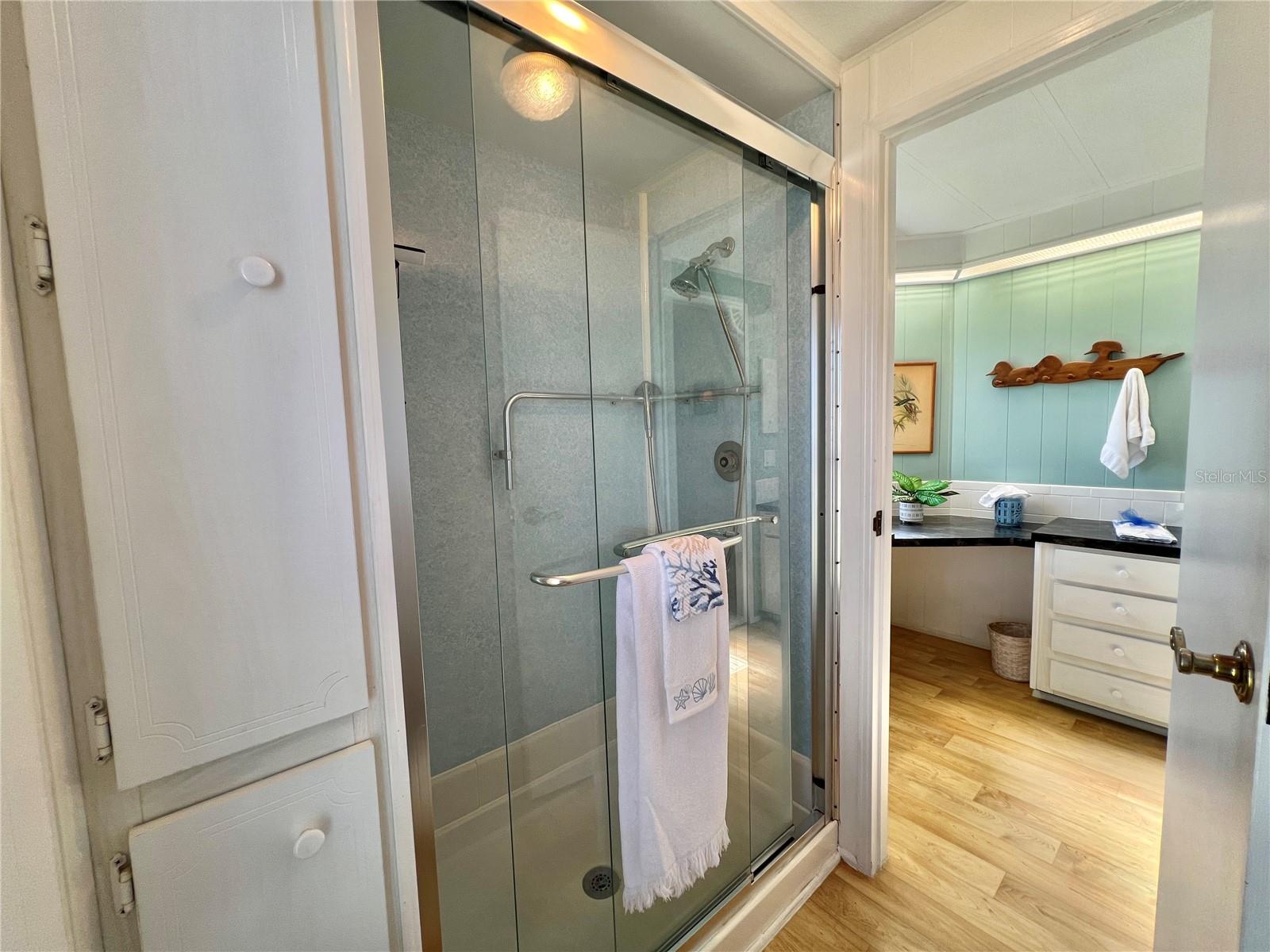 HAWTHORNE AT LEESBURG A COOP - Residential