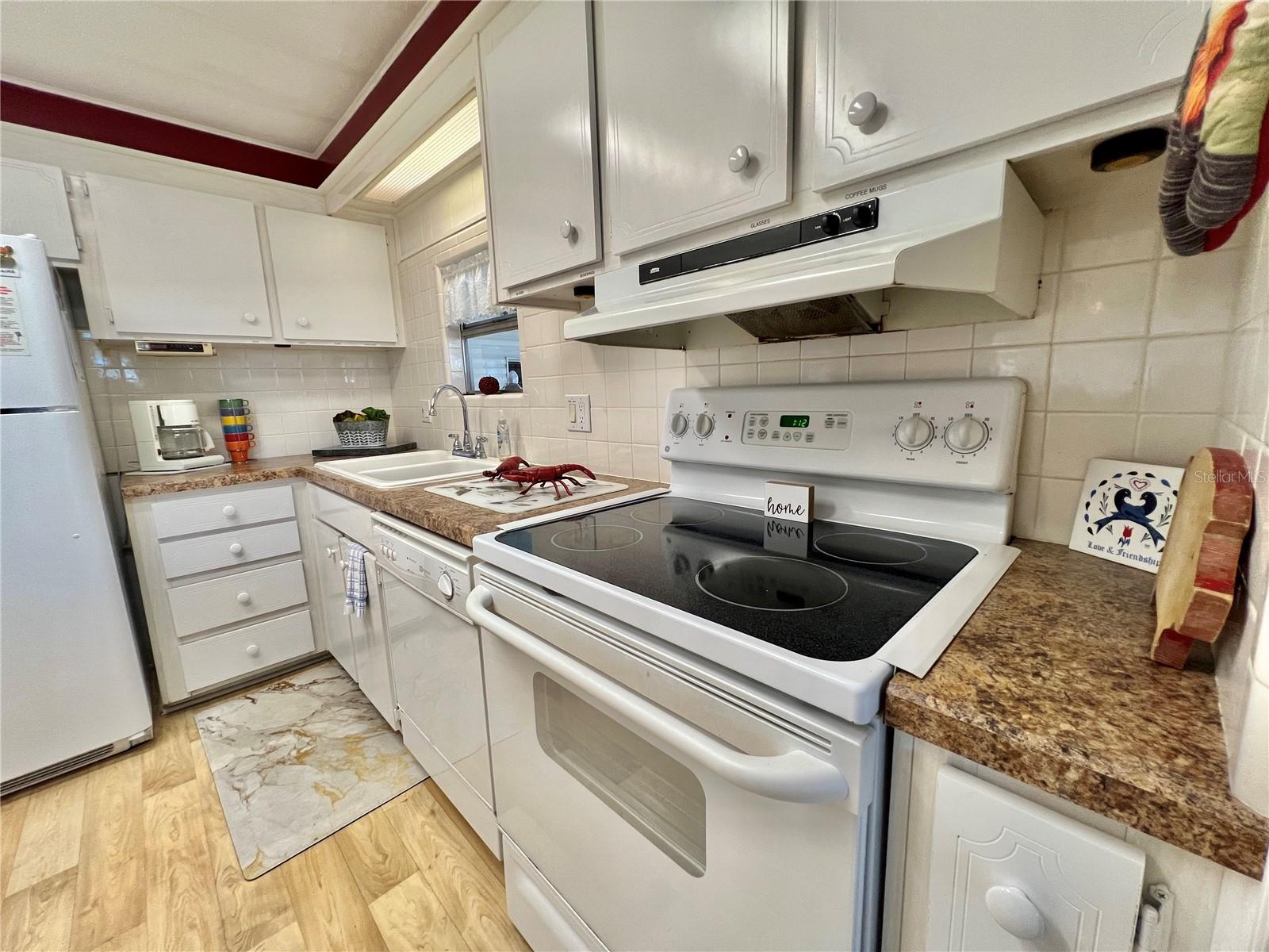 HAWTHORNE AT LEESBURG A COOP - Residential