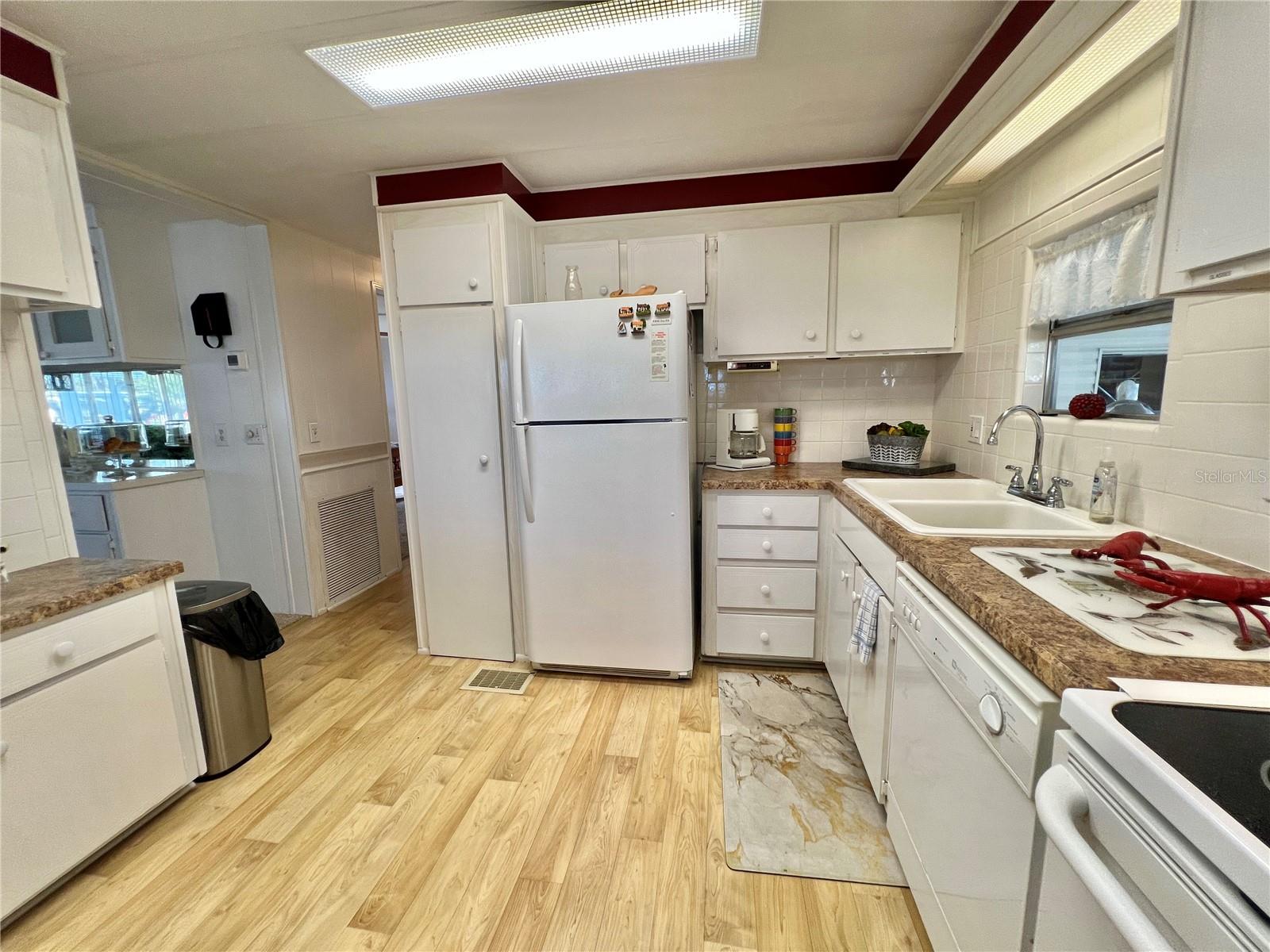 HAWTHORNE AT LEESBURG A COOP - Residential