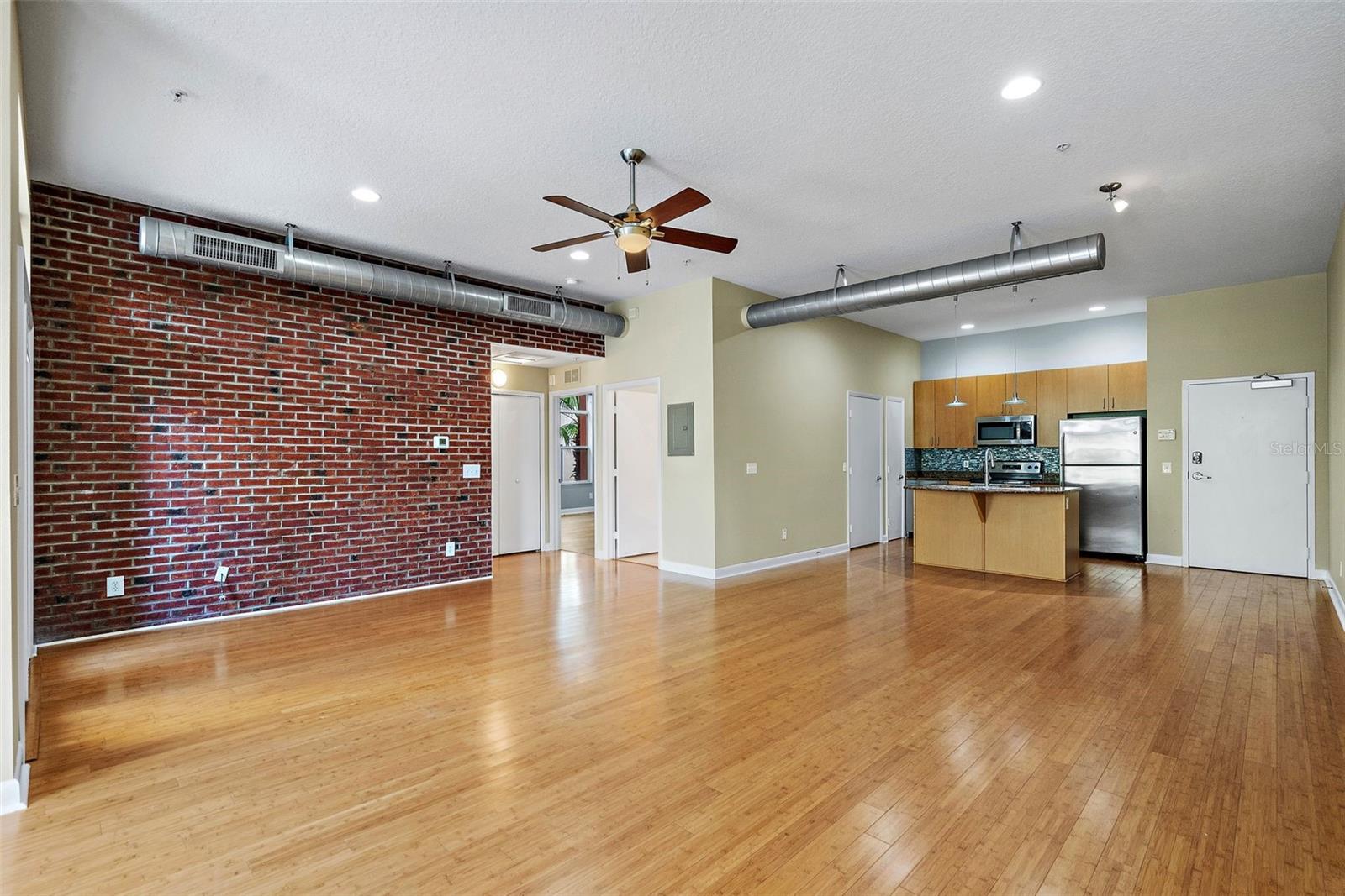 ARLINGTON LOFTS CONDO - Residential