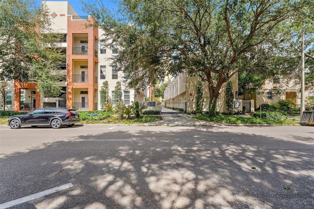 Photo of 523 4th Avenue S #14, St Petersburg, FL 33701 (MLS # TB8457040)