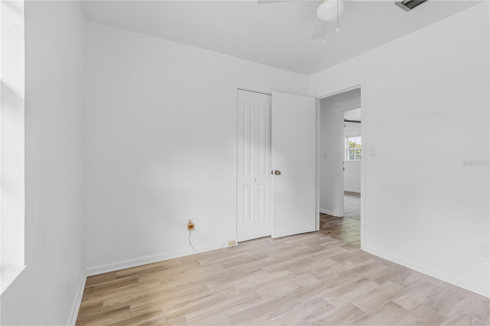 BLACK OAKS - Residential