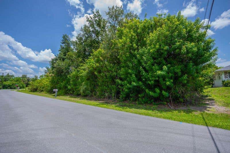 Photo of 6304 Tilly Street, Englewood, FL 34224 (MLS # D6148203)