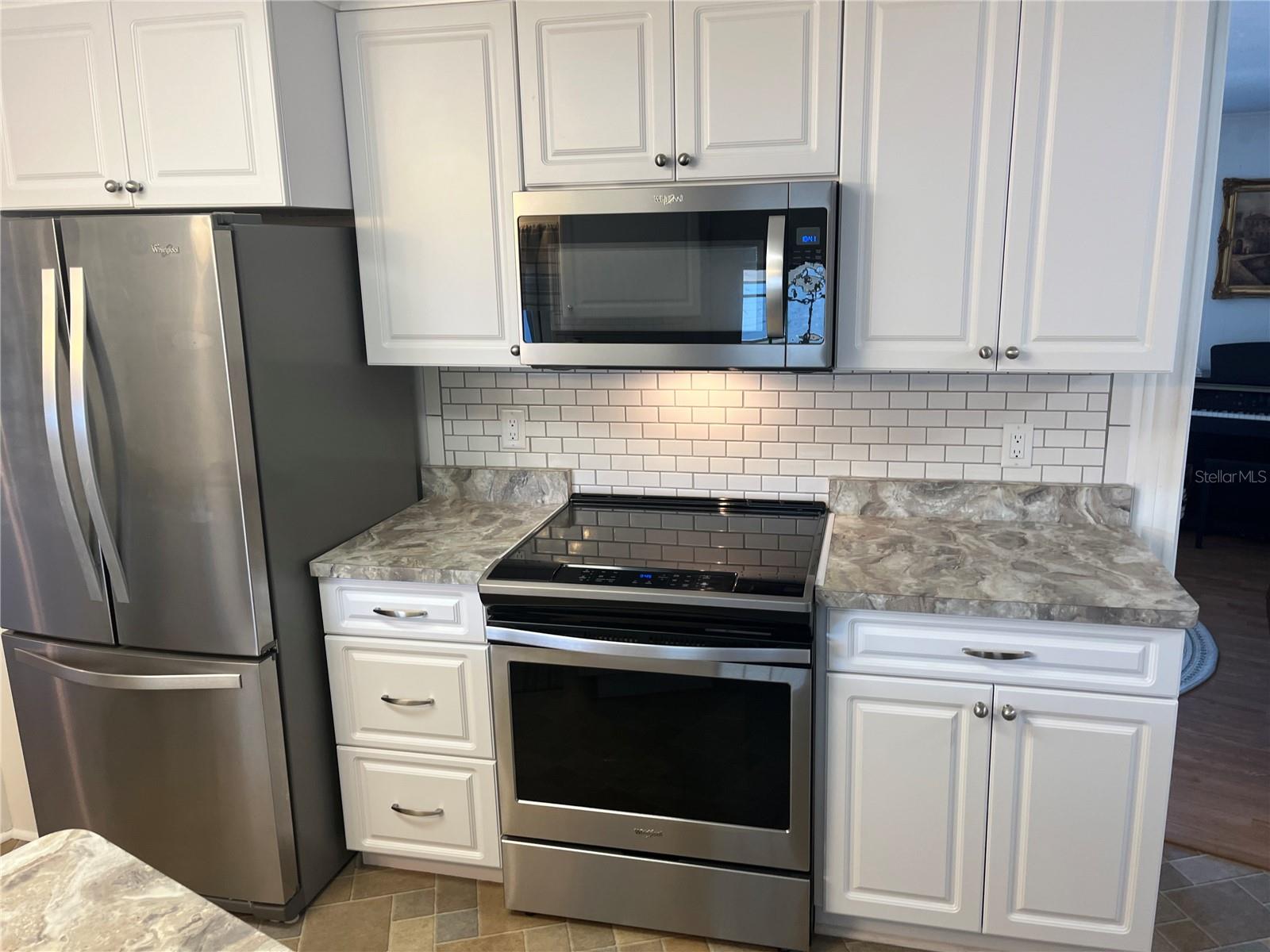 VENICE ISLE - Residential