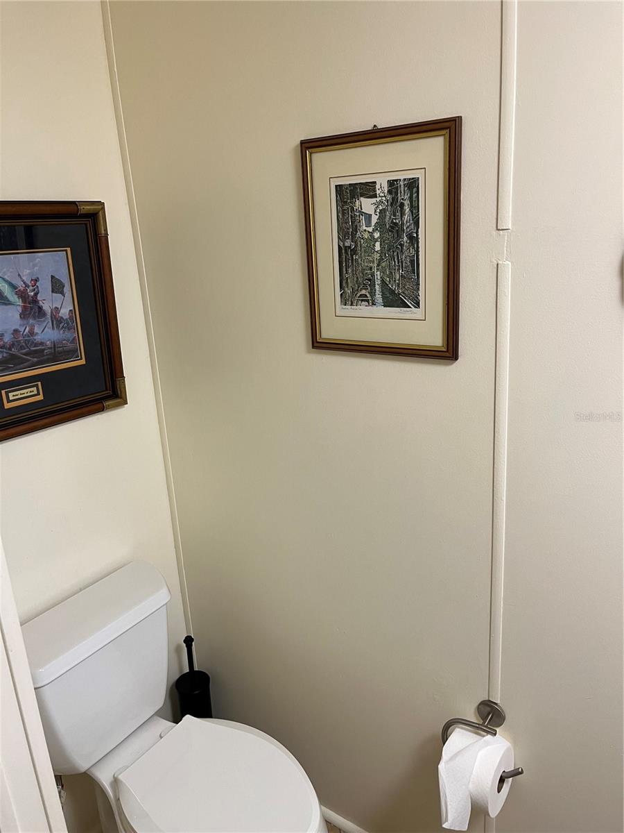 VENICE ISLE - Residential