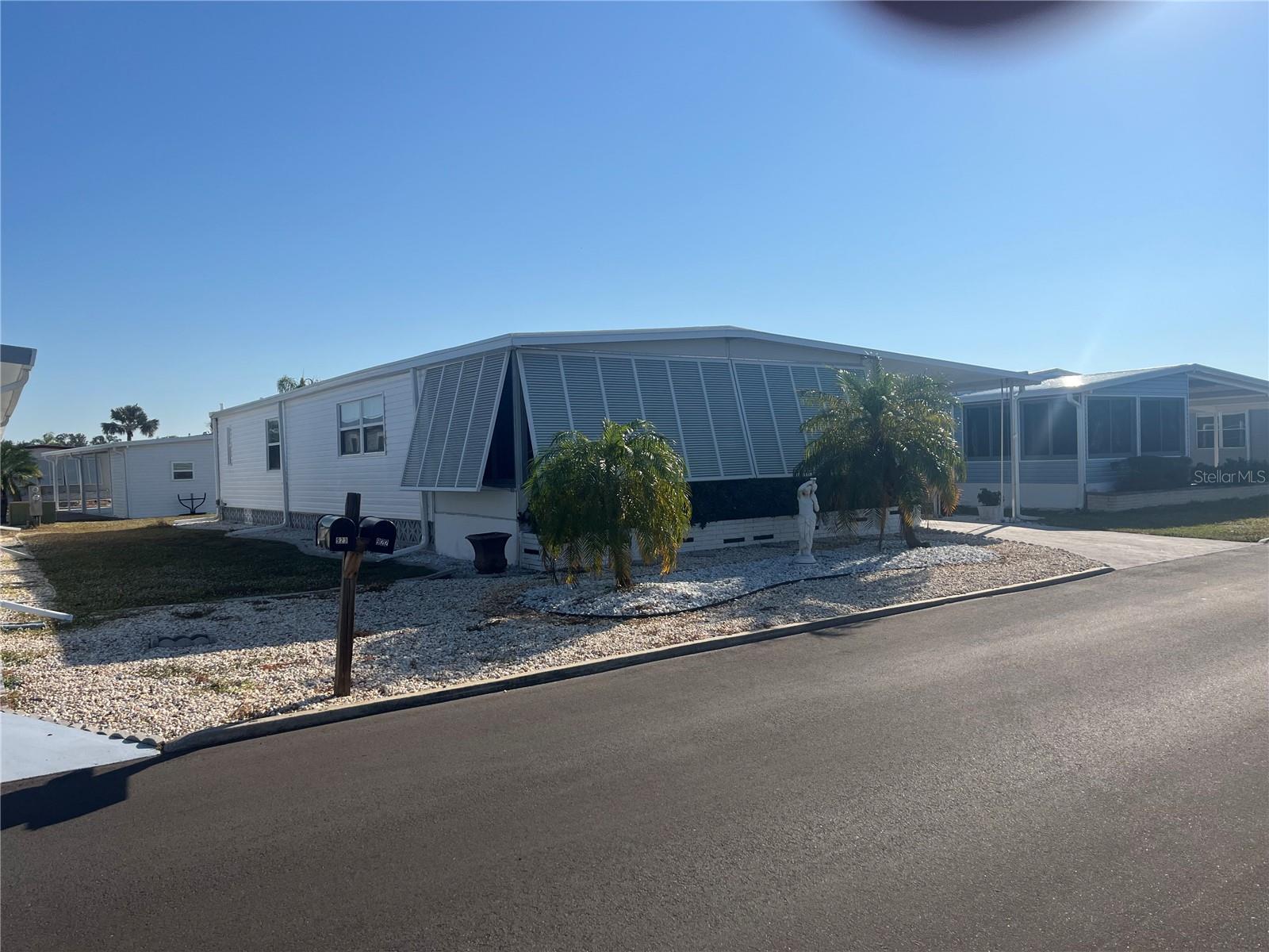 VENICE ISLE - Residential