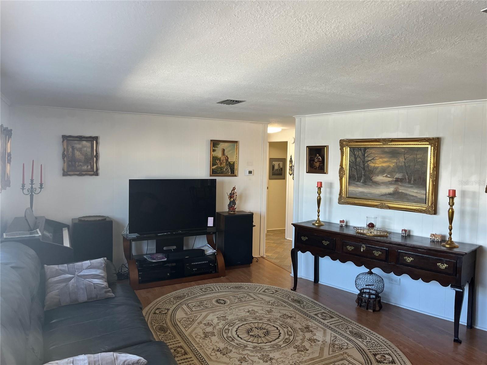 VENICE ISLE - Residential