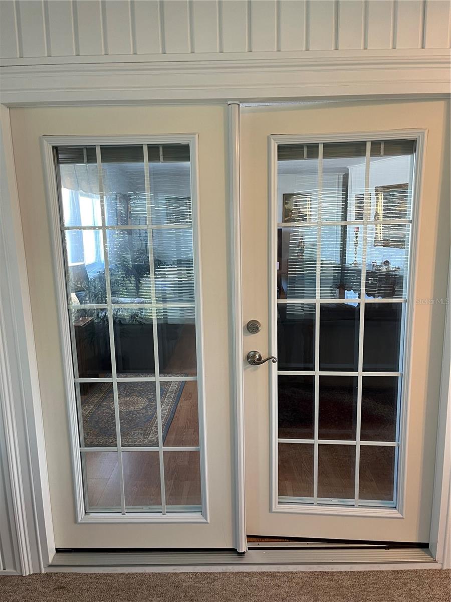 VENICE ISLE - Residential