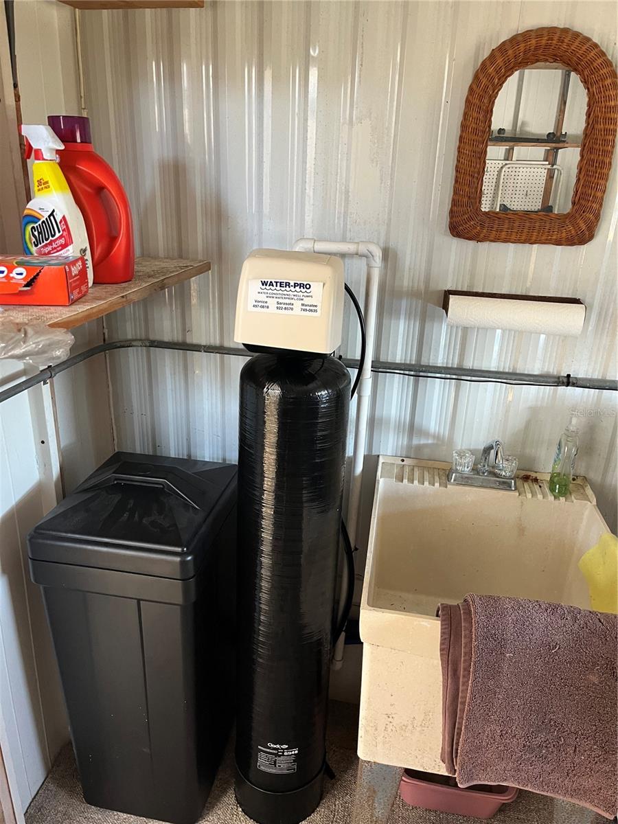 VENICE ISLE - Residential