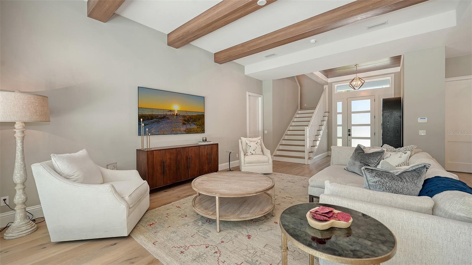 POINSETTIA PARK 2 - Residential Lease