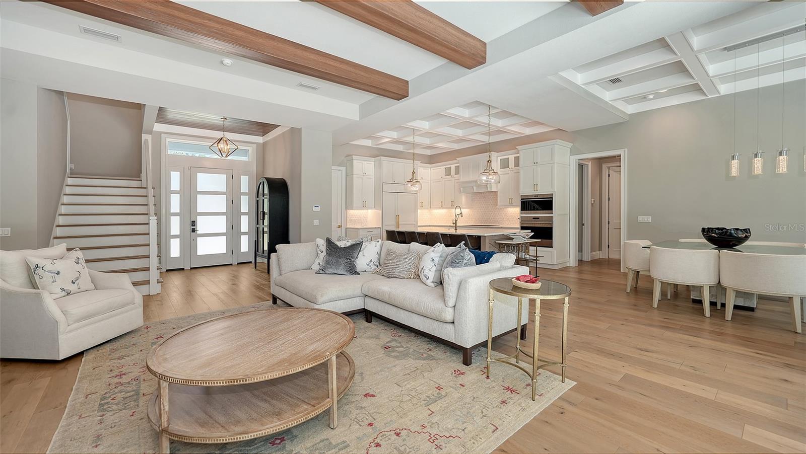 POINSETTIA PARK 2 - Residential Lease