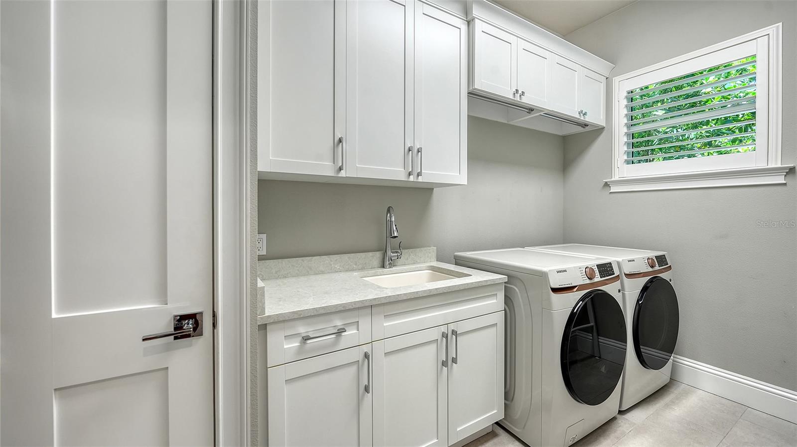 POINSETTIA PARK 2 - Residential Lease