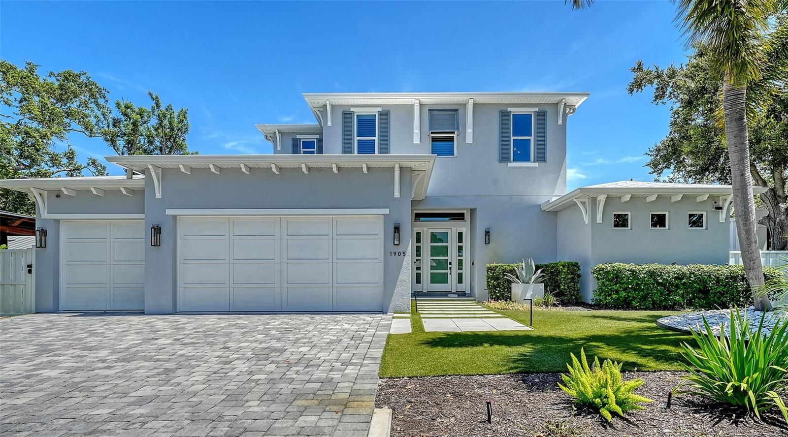 POINSETTIA PARK 2 - Residential Lease
