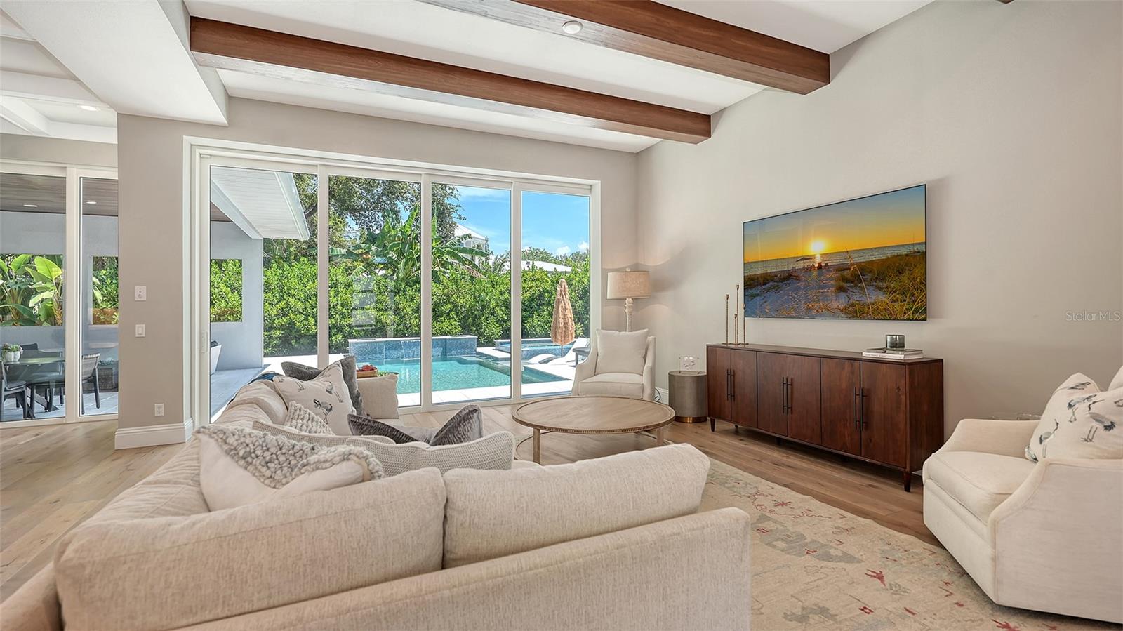 POINSETTIA PARK 2 - Residential Lease