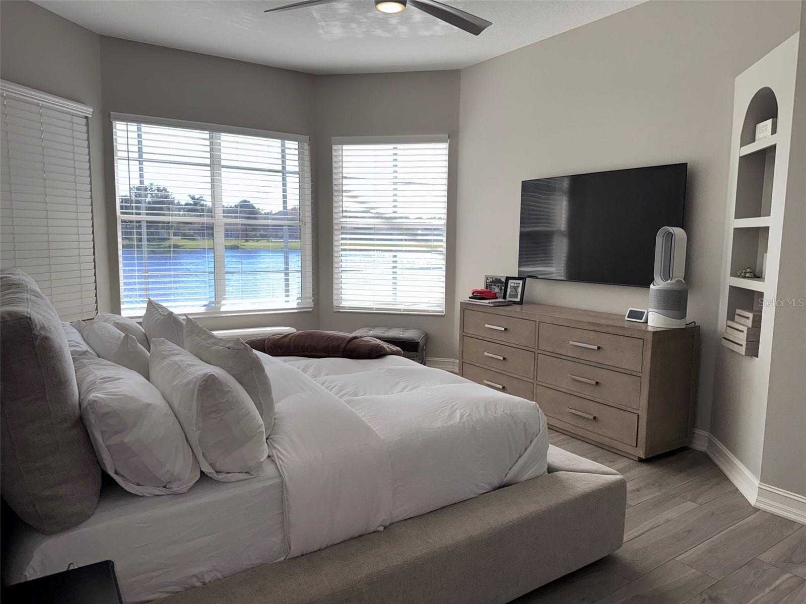 BAYOU CLUB ESTATES TR 5 PH 3 - Residential Lease