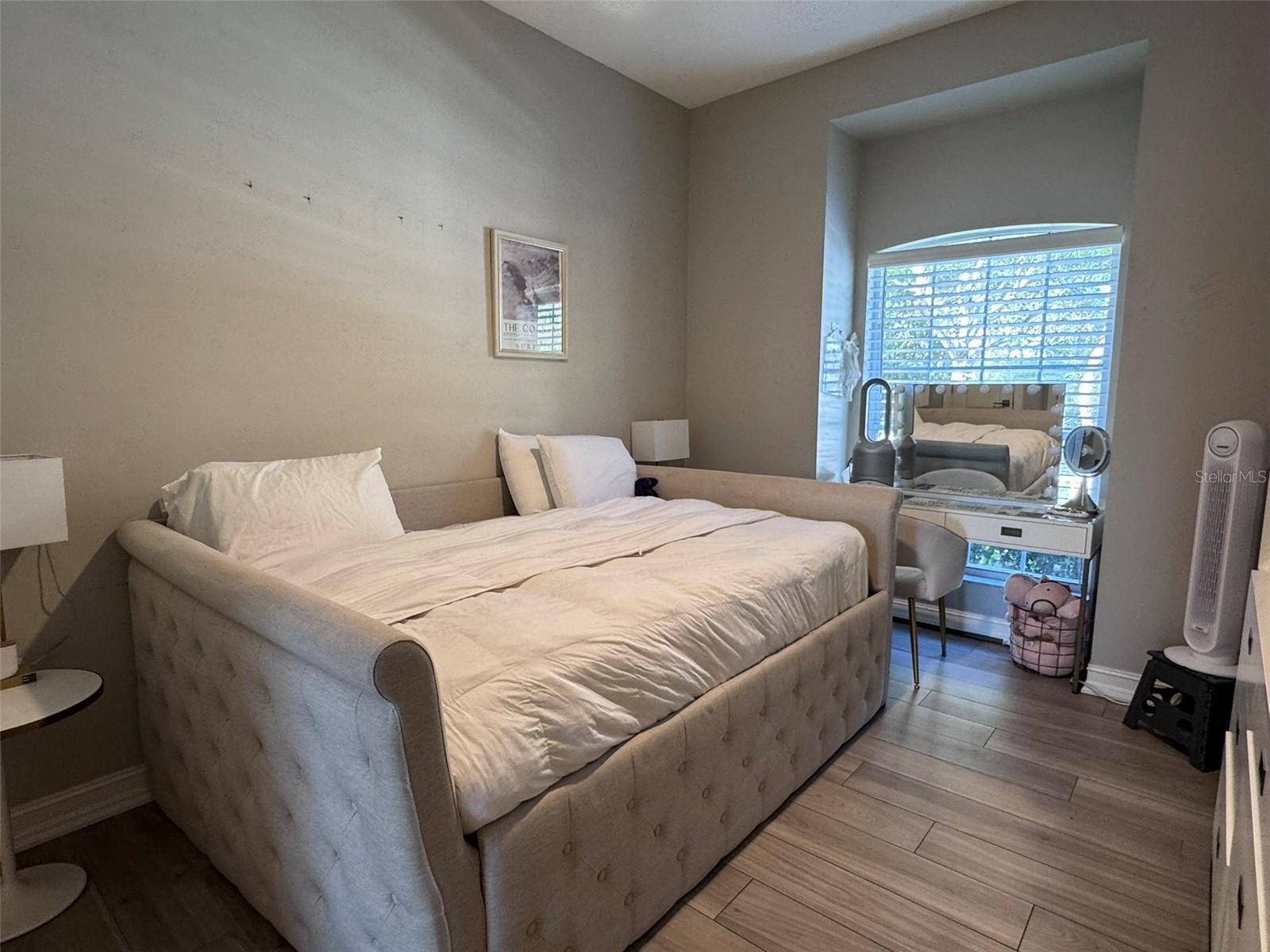 BAYOU CLUB ESTATES TR 5 PH 3 - Residential Lease