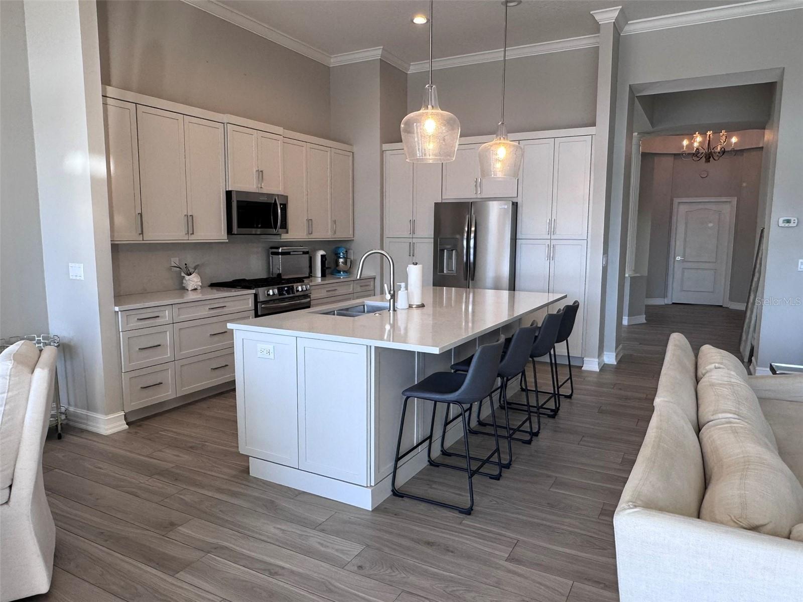 BAYOU CLUB ESTATES TR 5 PH 3 - Residential Lease