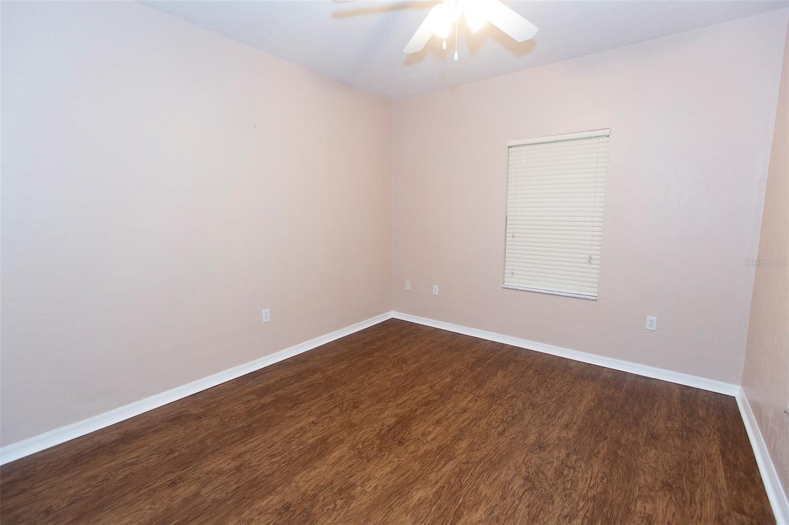 BLUES CREEK - Residential Lease