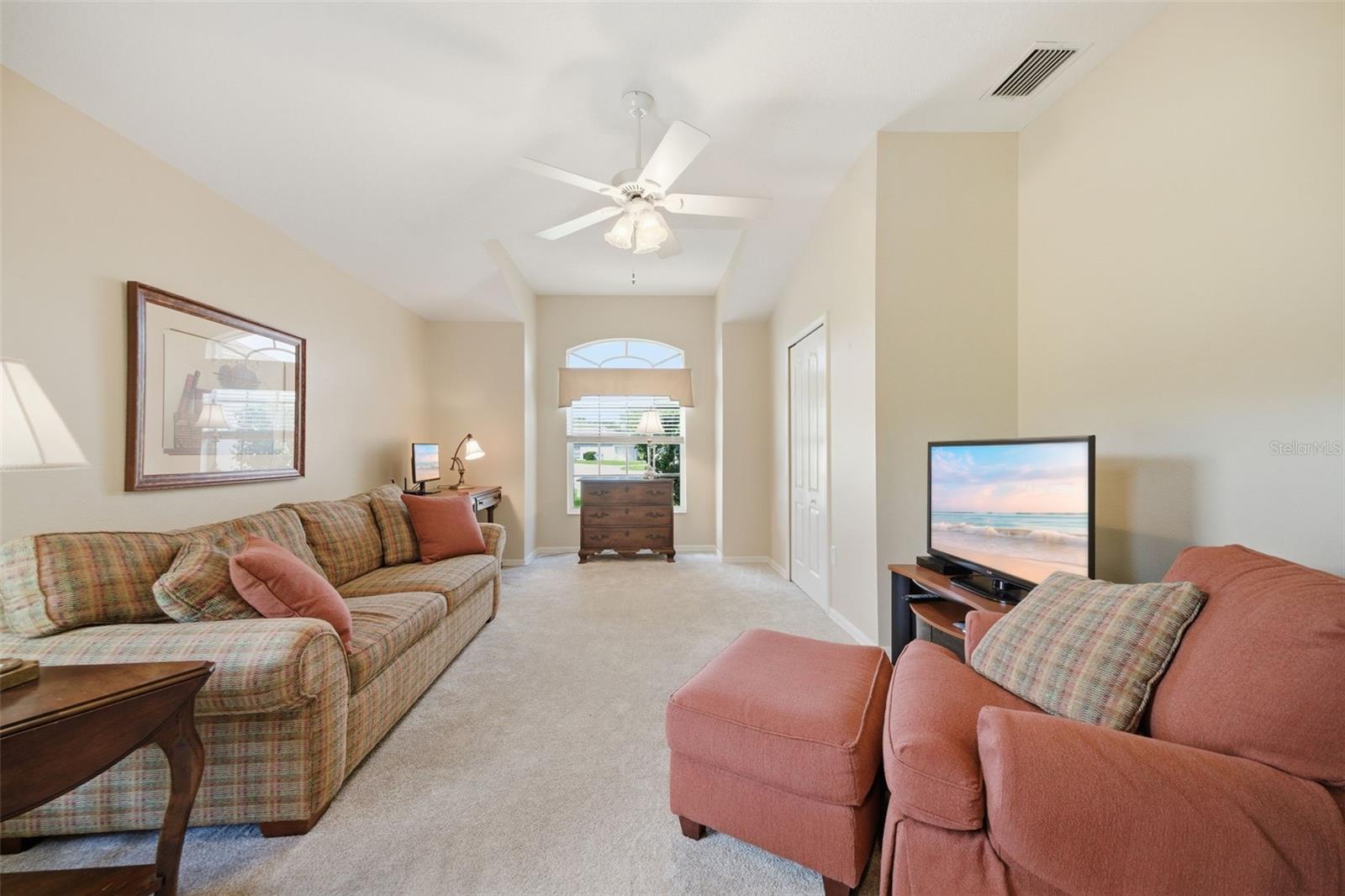LEXINGTON OAKS PH 02 - Residential