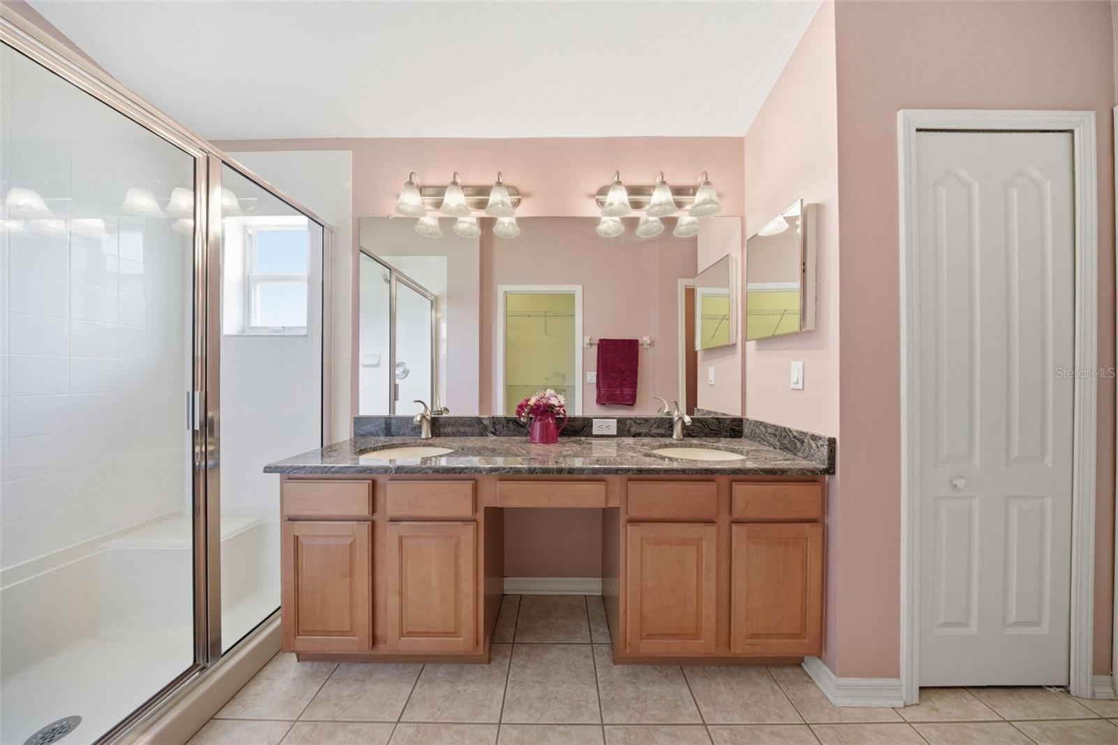 LEXINGTON OAKS PH 02 - Residential