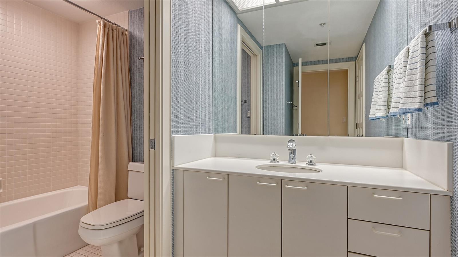 MARINA BAY - Residential