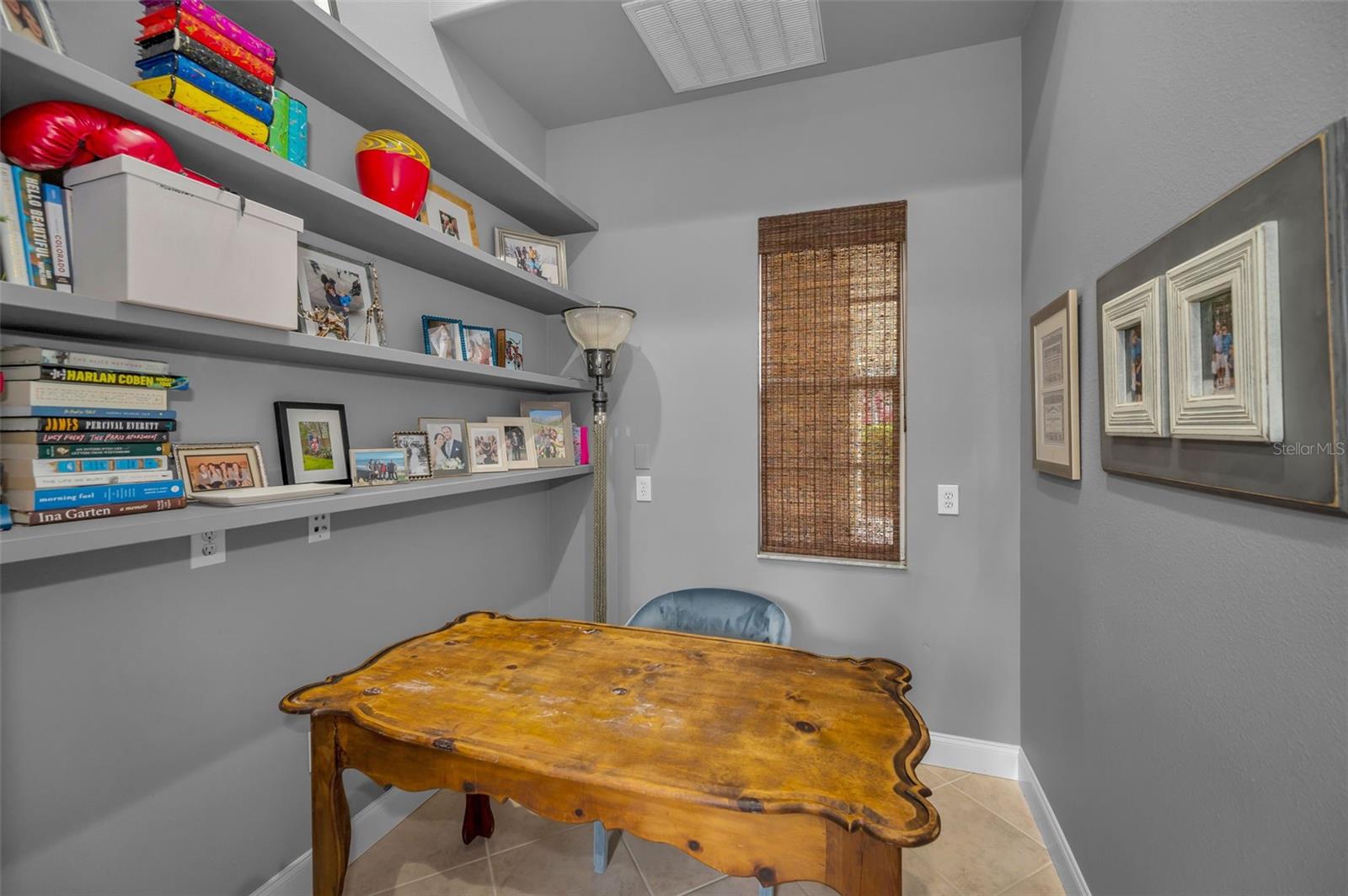 BAYOU CLUB ESTATES TR 2 PH 3 - Residential