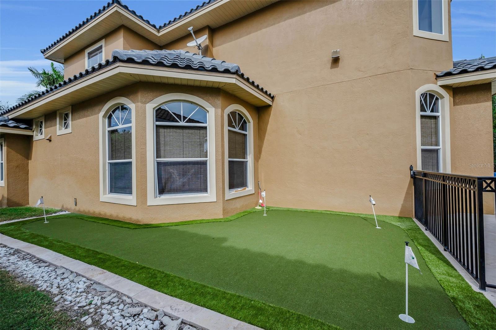 BAYOU CLUB ESTATES TR 2 PH 3 - Residential