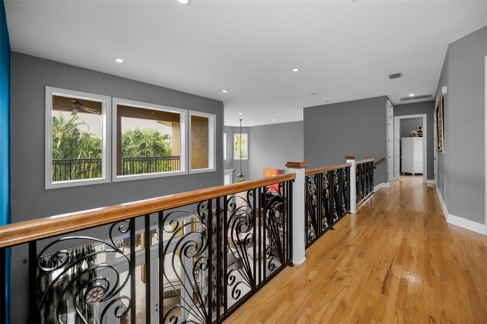 BAYOU CLUB ESTATES TR 2 PH 3 - Residential