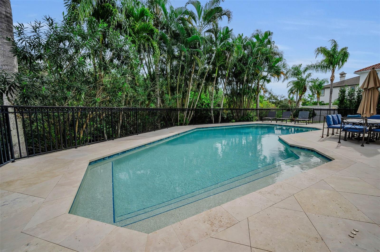 BAYOU CLUB ESTATES TR 2 PH 3 - Residential