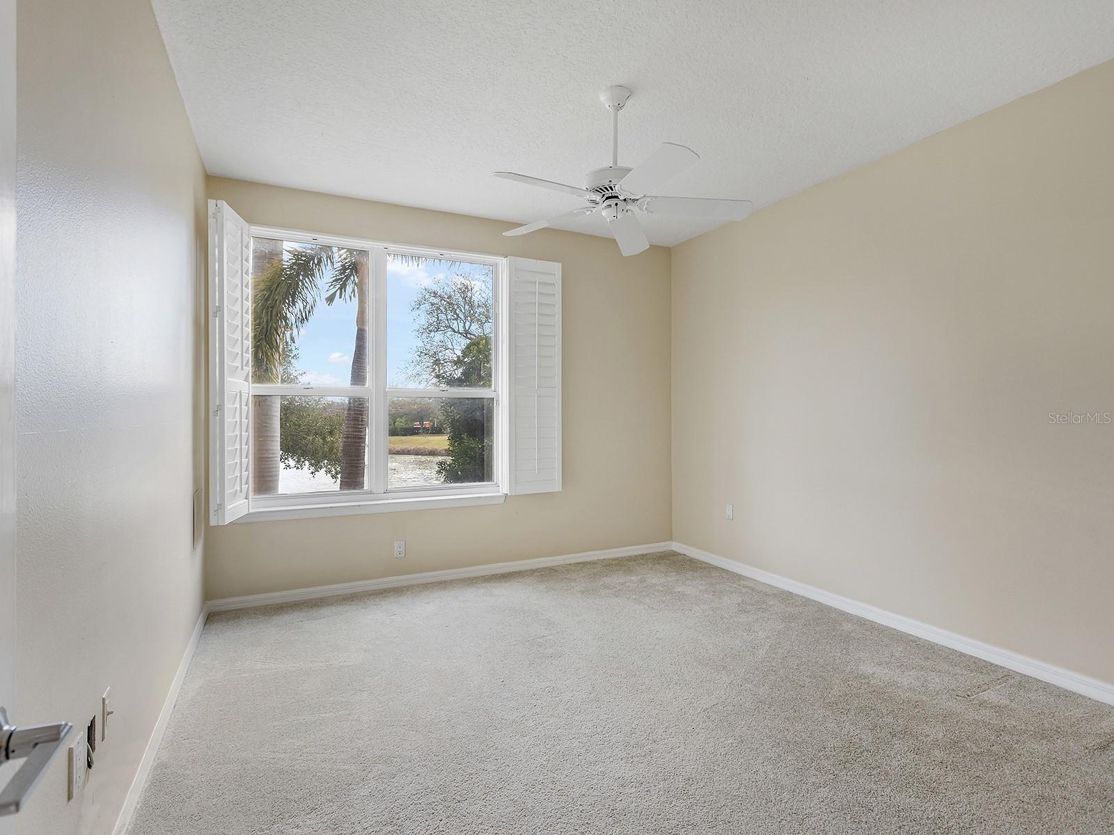 EAGLES POINT AT THE LANDINGS 1 - Residential