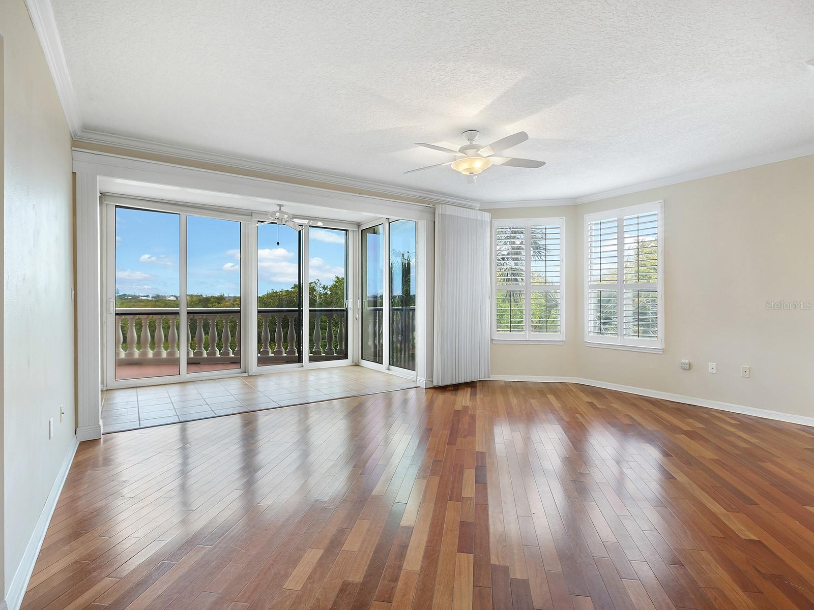 EAGLES POINT AT THE LANDINGS 1 - Residential