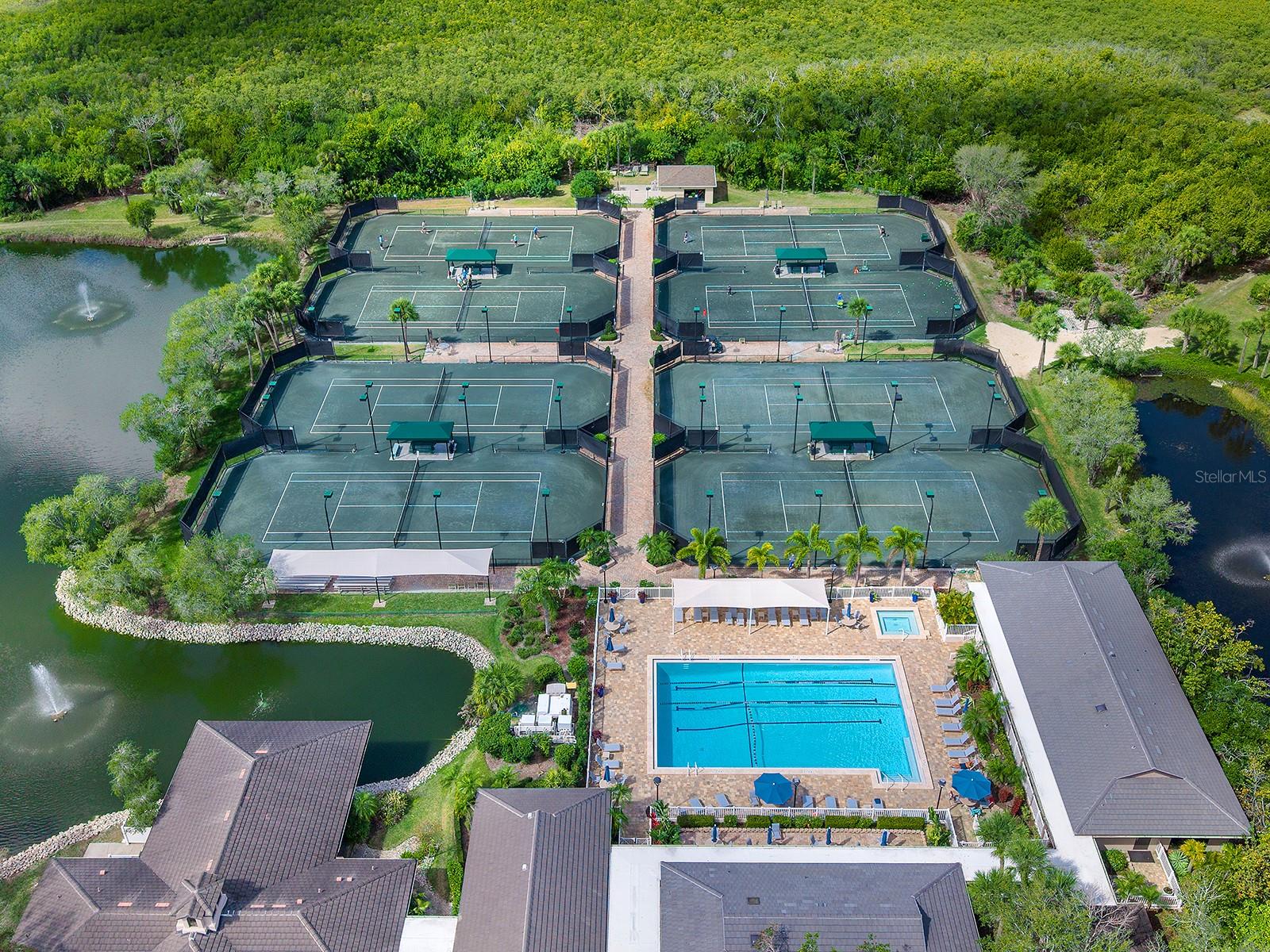 EAGLES POINT AT THE LANDINGS 1 - Residential