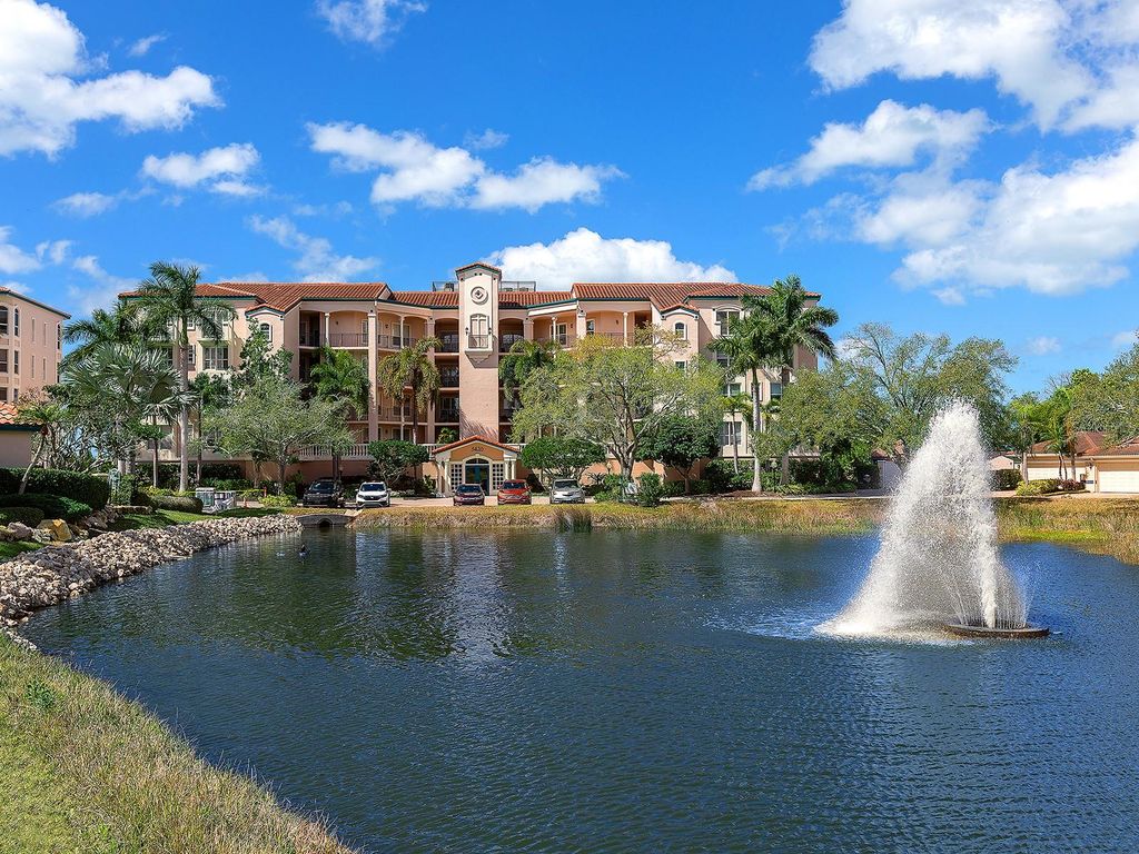 Photo of 5420 Eagles Point Circle #106, Sarasota, FL 34231 (MLS # A4684787)