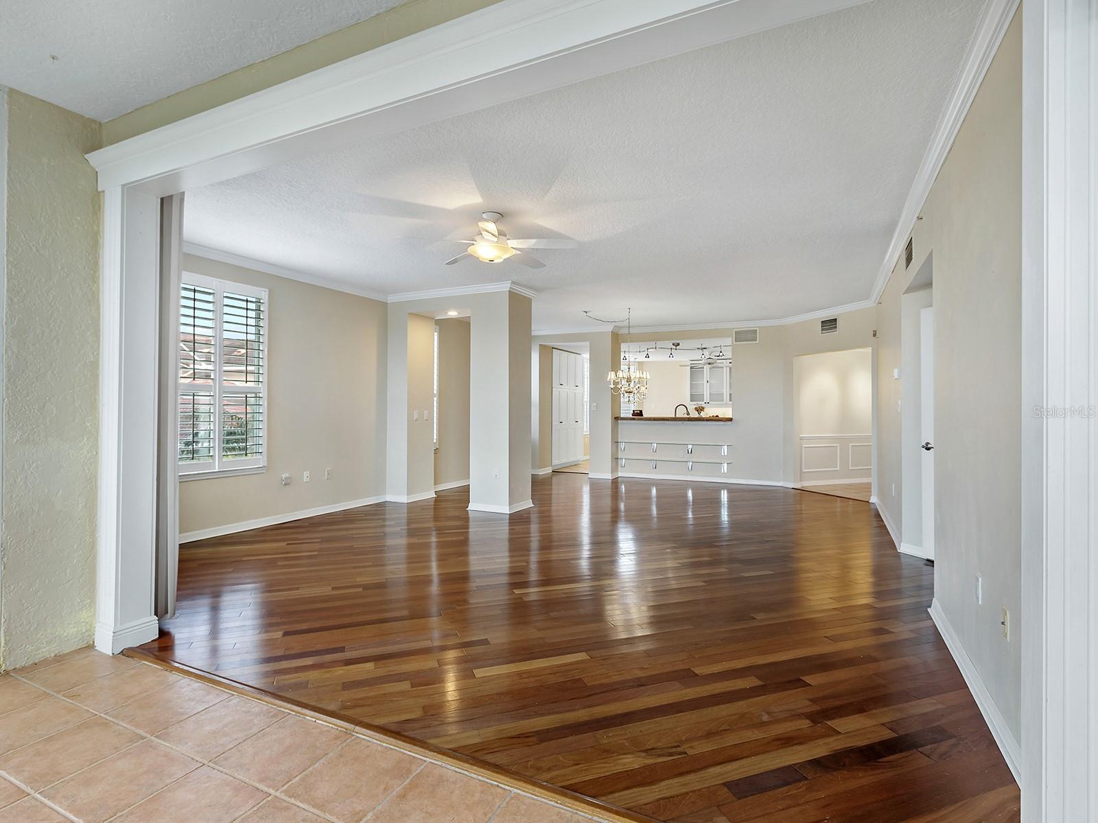 EAGLES POINT AT THE LANDINGS 1 - Residential