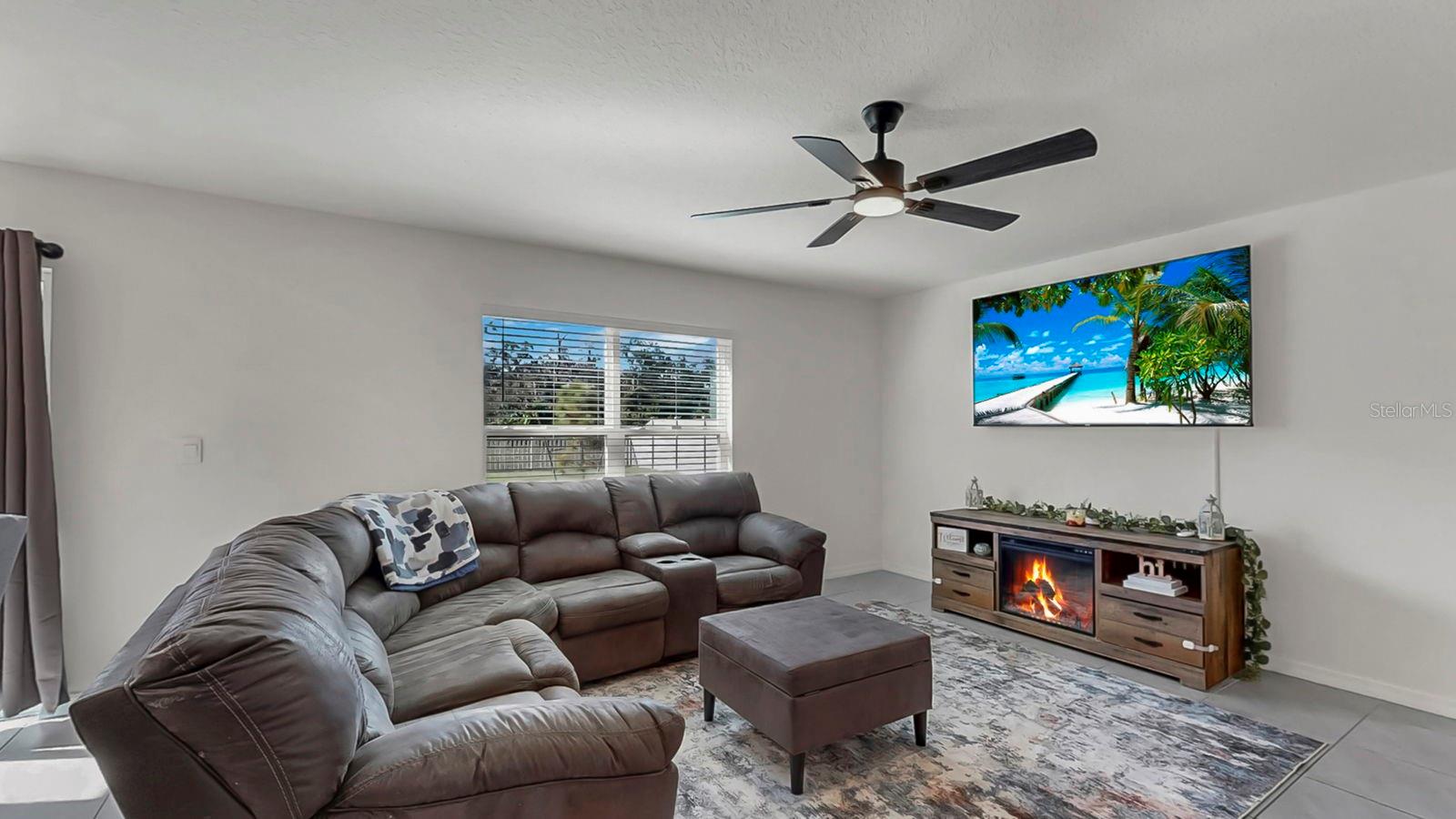 BERRY BAY SUB - Residential