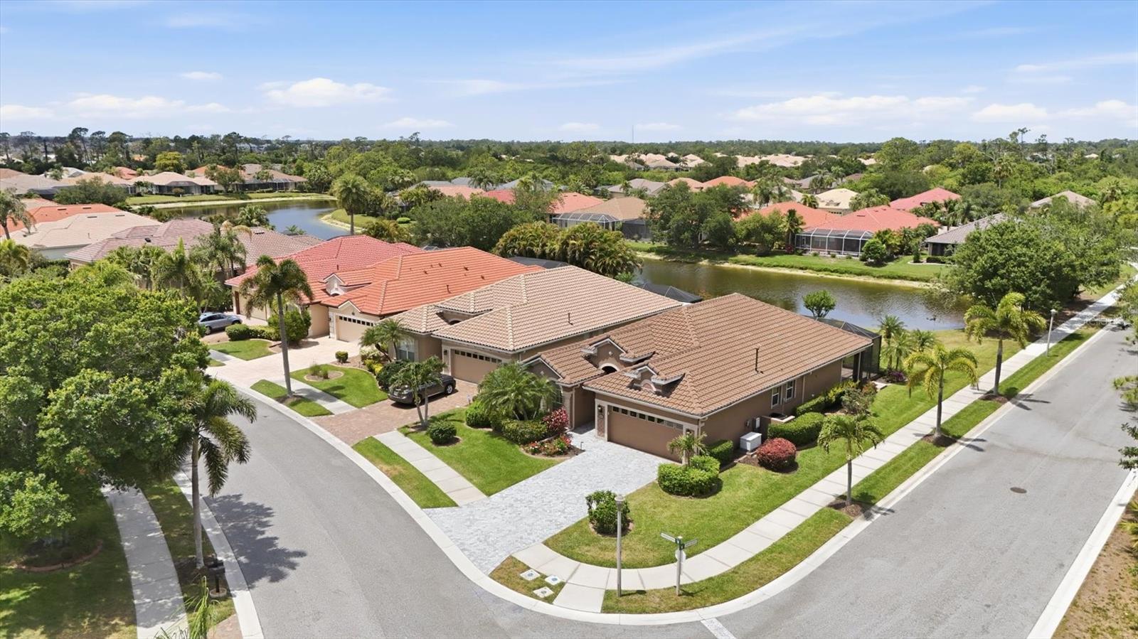 3593 WHISPERING OAKS DRIVE