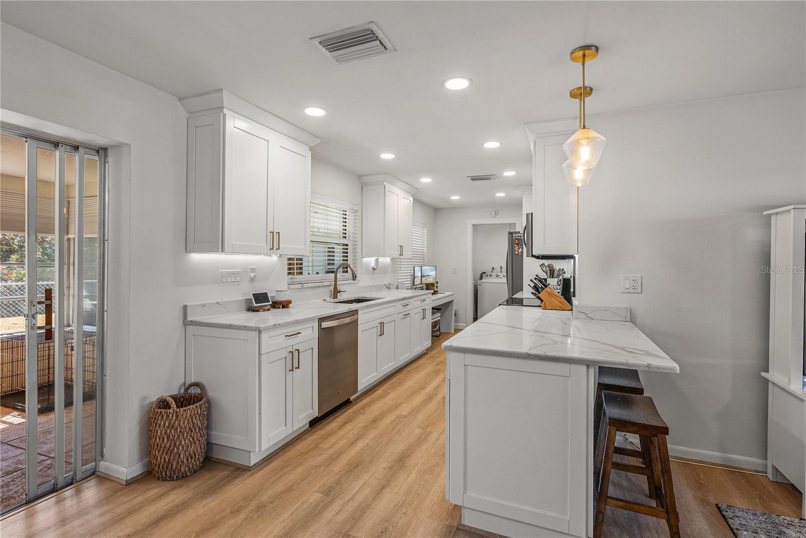 IMPERIAL PARK - Residential