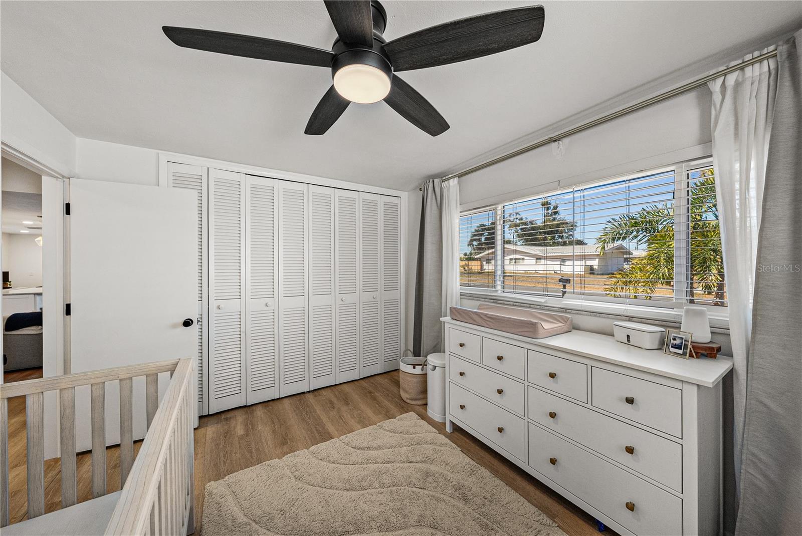 IMPERIAL PARK - Residential