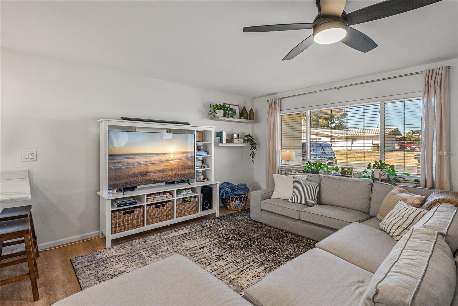 IMPERIAL PARK - Residential