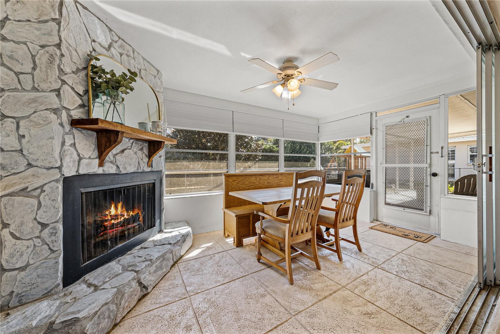 IMPERIAL PARK - Residential