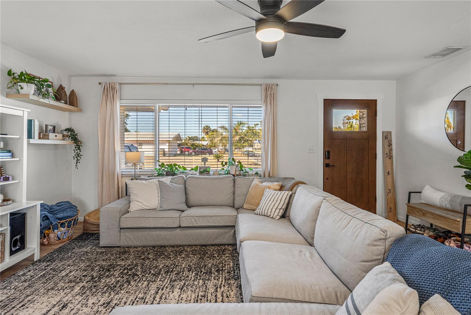 IMPERIAL PARK - Residential