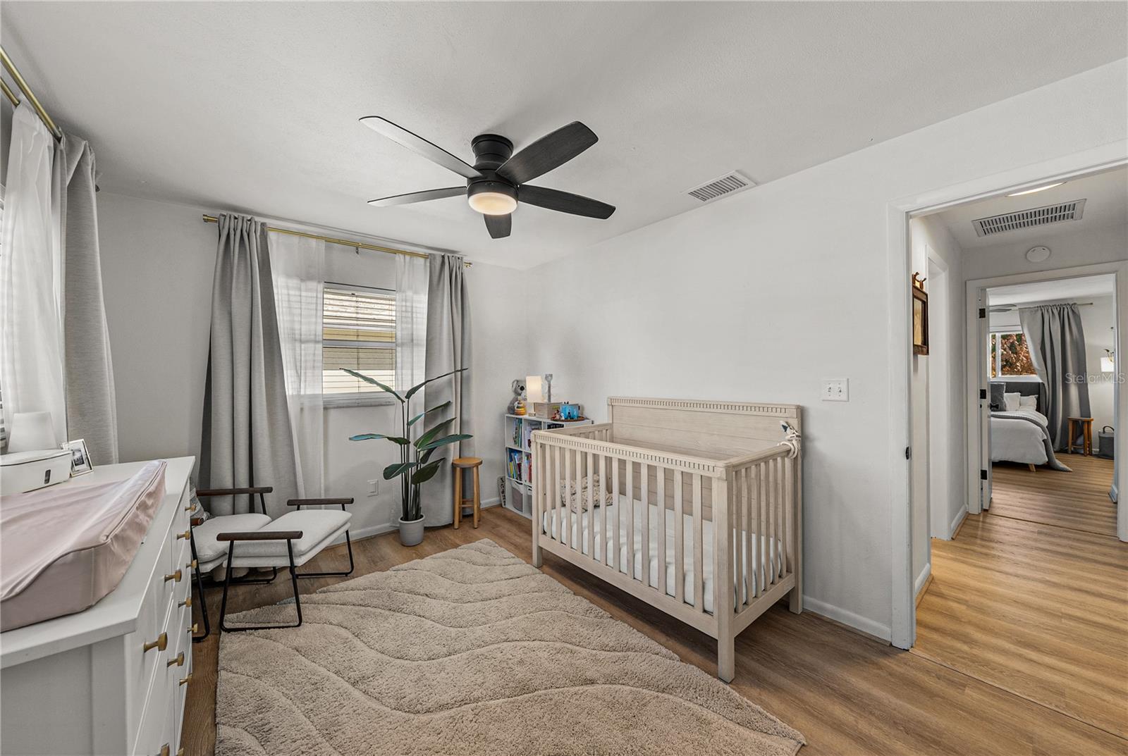 IMPERIAL PARK - Residential