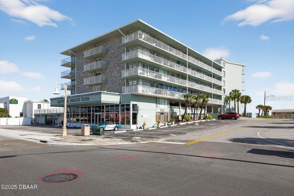 DAYTONA BEACH CLUB UNIT CU01 - Residential